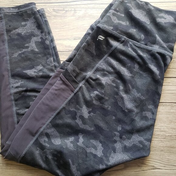 Fabletics Highwaisted Gray Camo Leggings - Picture 12 of 16
